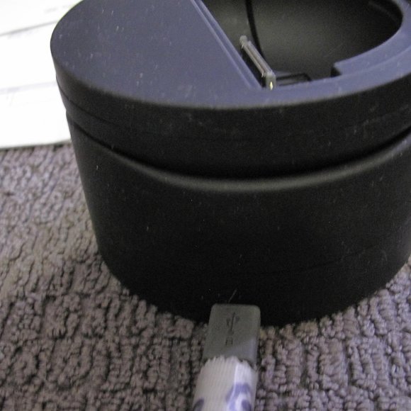 Motrr GL1-0KUN Galileo - App Controlled iOS Robotic Dock for Face Tracking - Picture 10 of 10